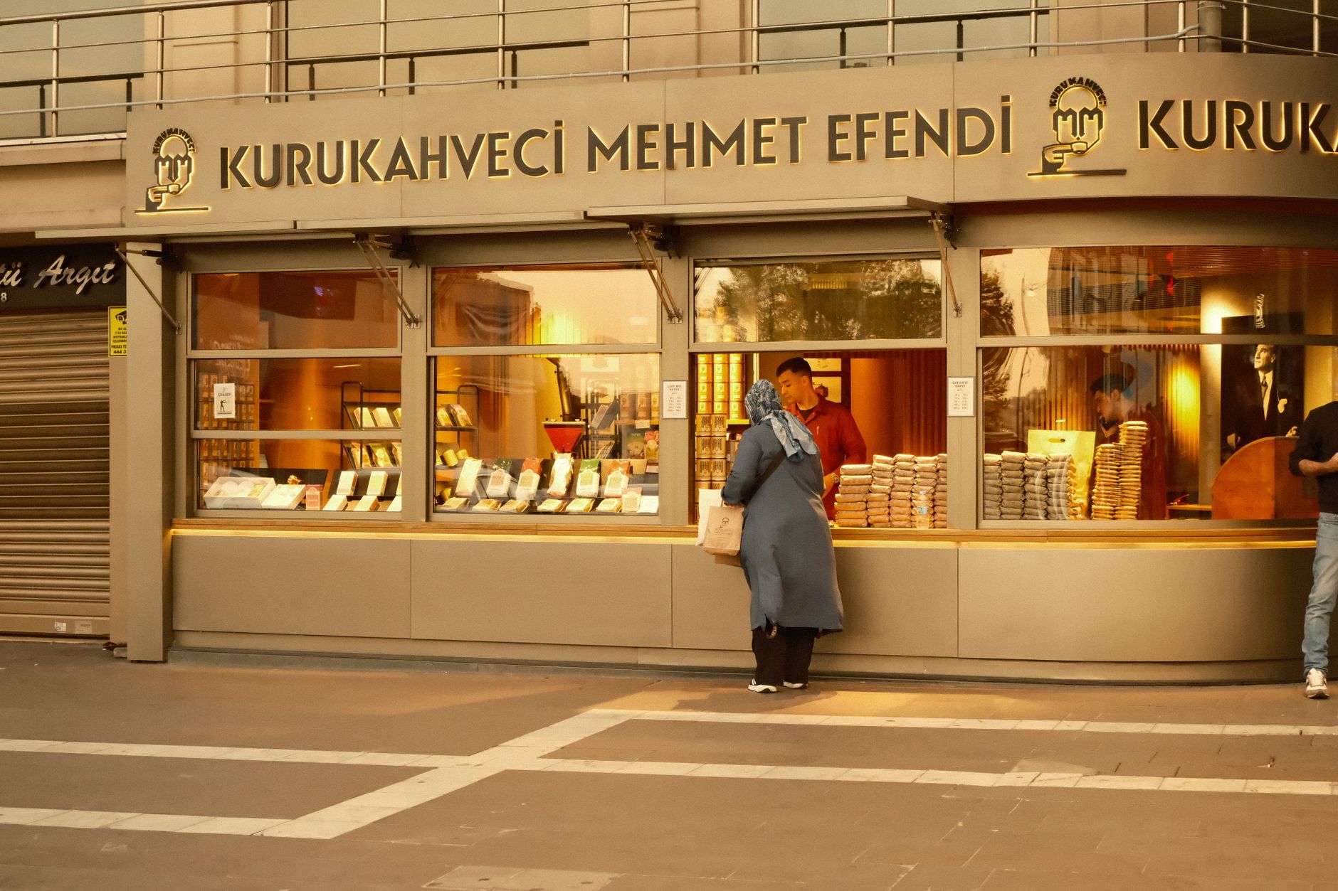 Gencer Oto lastık Tamircisi Yerel İşletme fotoğrafı 5